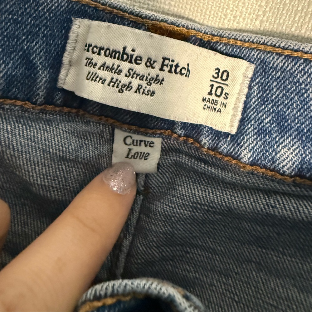 Abercrombie & Fitch Ankle Straight Ultra High Rise Curve Love Jeans 10 / 30 S - Picture 7 of 11
